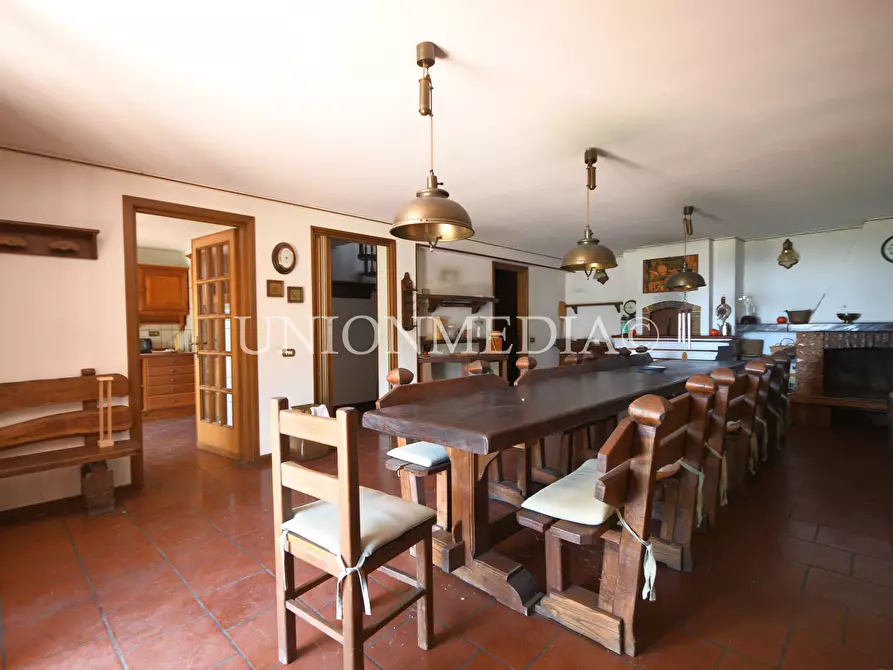 Immagine 15 di Casa indipendente in vendita  a Sarzana