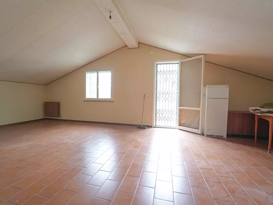 Immagine 41 di Villa in vendita  in Via di Mezzo 75 a Verucchio