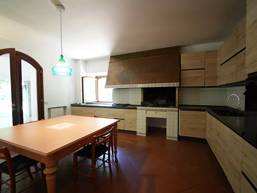 Immagine 24 di Villa in vendita  in Via Molino Ronci 8 a Rimini