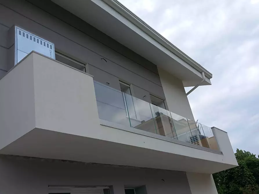 Immagine 16 di Mansarda in vendita  a Riccione