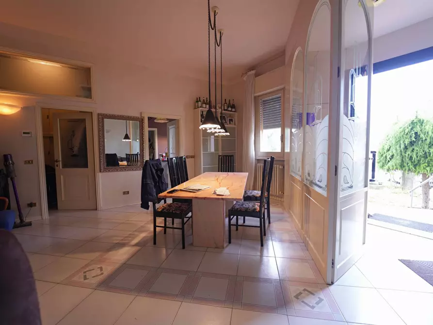 Immagine 5 di Pentalocale in vendita  in Piazza Fratelli Rosselli a Santarcangelo Di Romagna