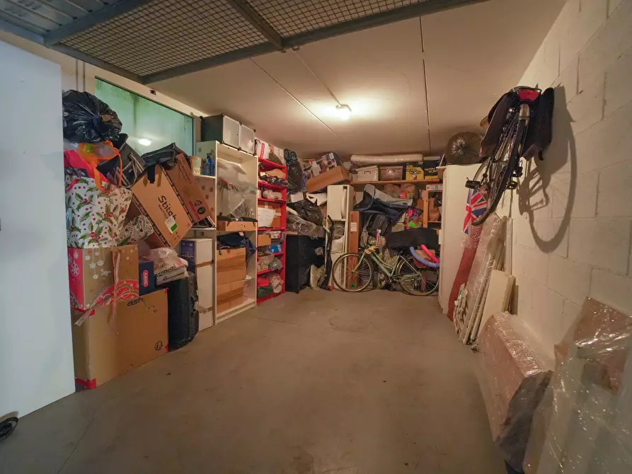 Immagine 24 di Trilocale in vendita  in Via Baracchi 10 a Rimini