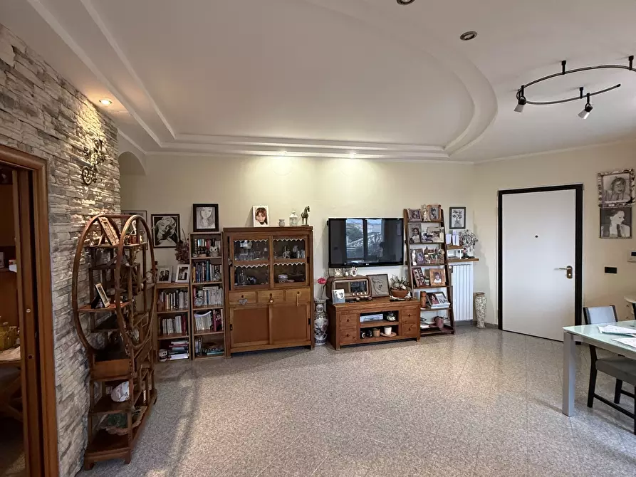 Immagine 9 di Pentalocale in vendita  in Piazza Fratelli Rosselli a Santarcangelo Di Romagna