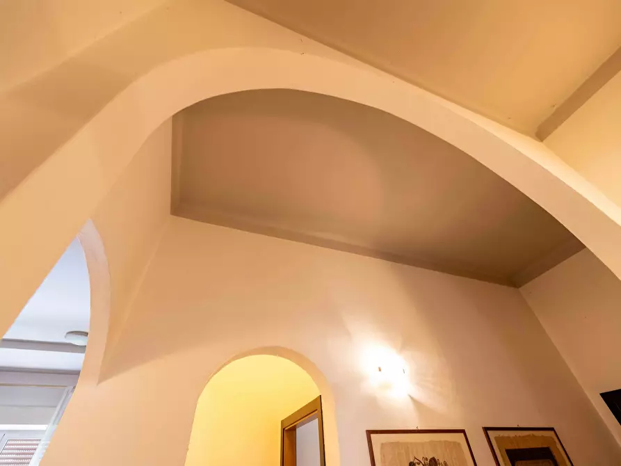 Immagine 22 di Quadrilocale in vendita  in Via Dante Alighieri 60 a Rimini