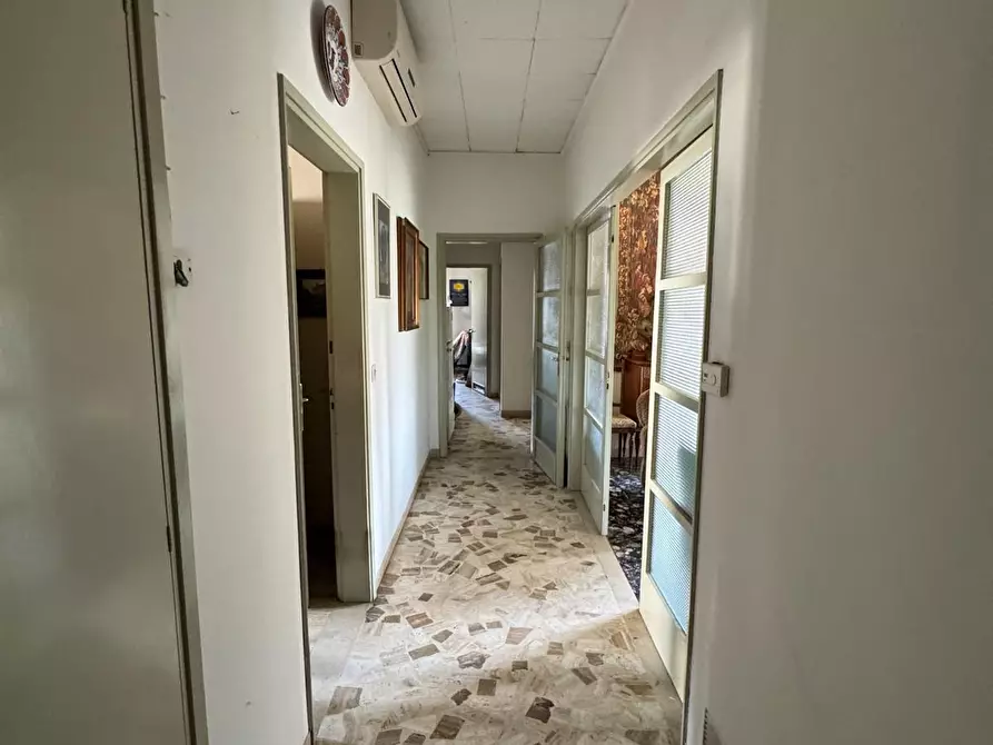 Immagine 29 di Pentalocale in vendita  in Viale Romagna 25 a Cervia