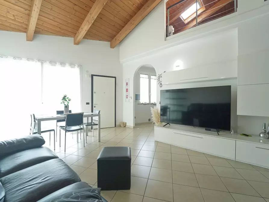 Immagine 1 di Casa indipendente in vendita  in Via Orsoleto 255 a Rimini