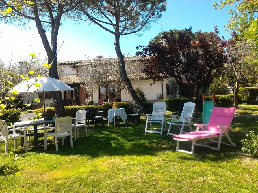 Immagine 8 di Rustico / casale in vendita  a Rimini