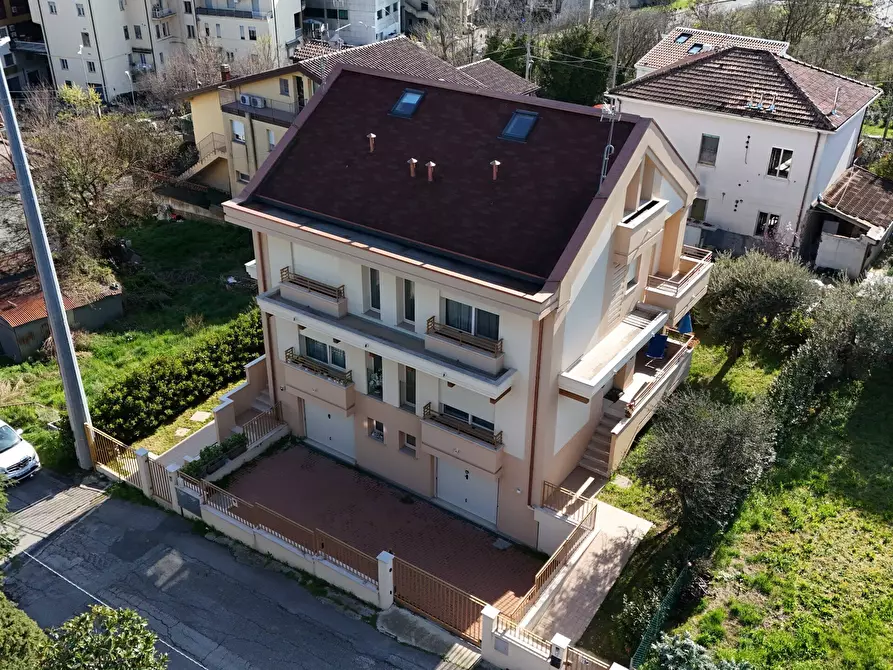 Immagine 4 di Villetta a schiera in vendita  a Rimini