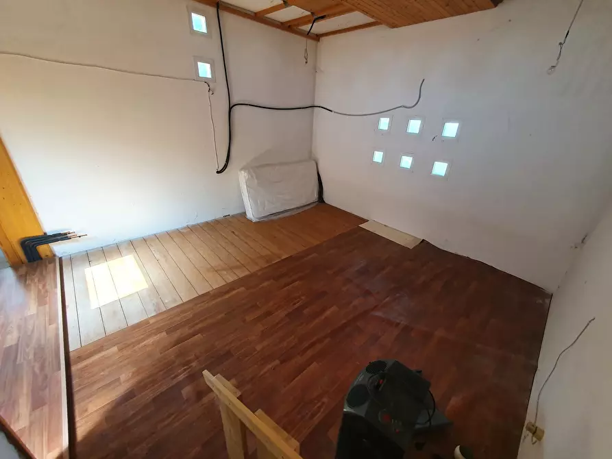 Immagine 36 di Villa in vendita  in dalla chiesa a Santarcangelo Di Romagna