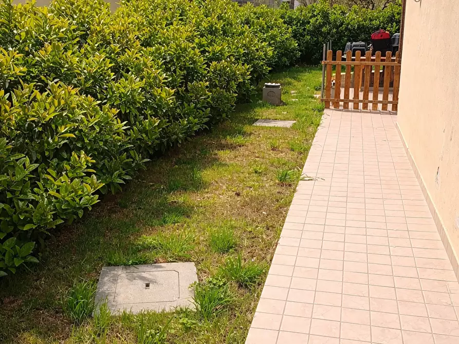 Immagine 8 di Villetta a schiera in vendita  a Rimini