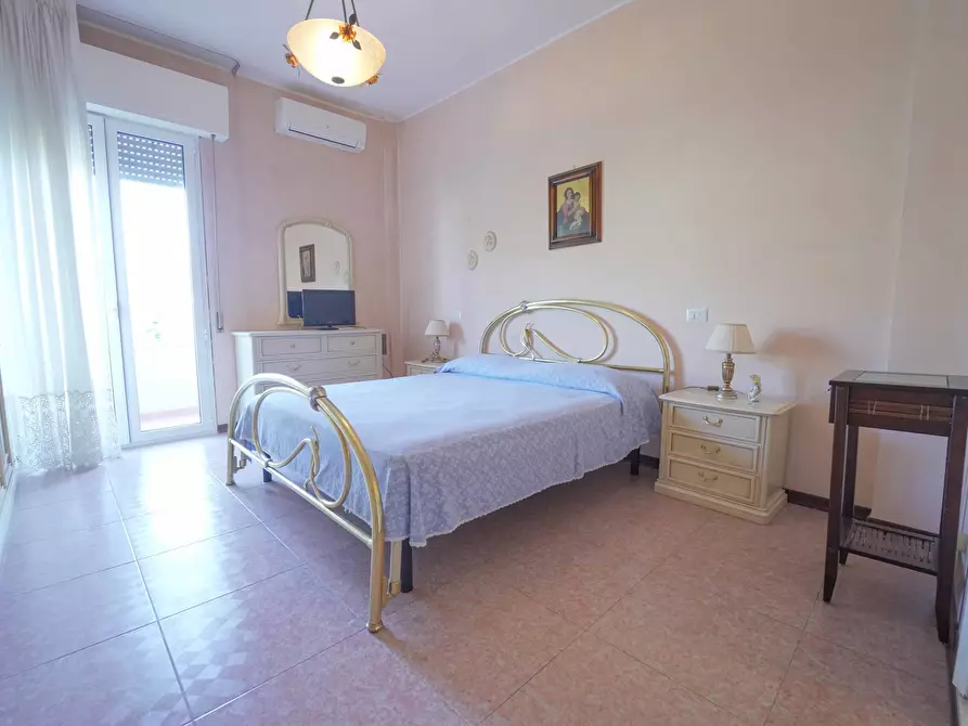 Immagine 28 di Palazzo in vendita  in Via Albio Tibullo 40 a Bellaria-Igea Marina