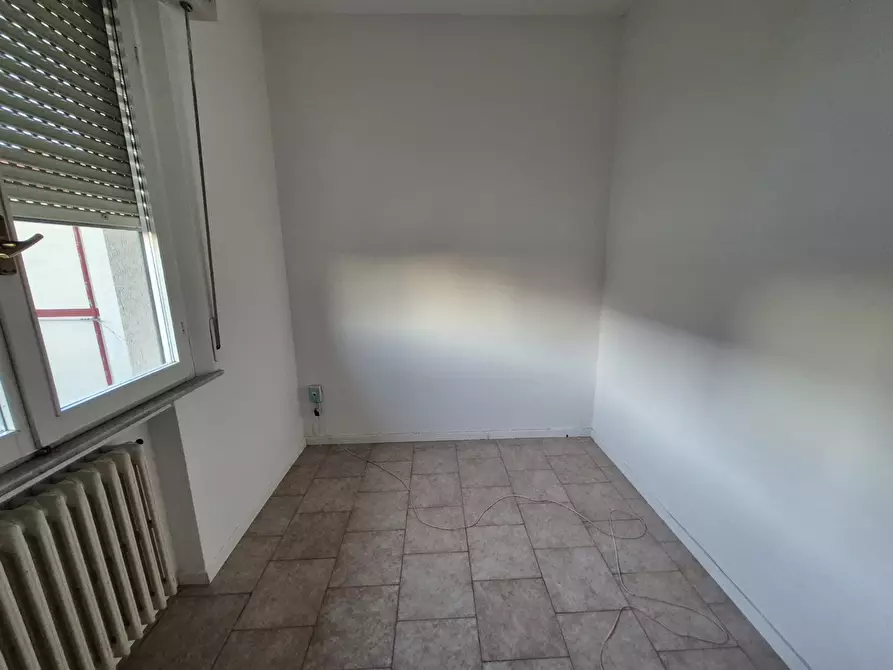 Immagine 26 di Quadrilocale in vendita  in via santerno a Rimini