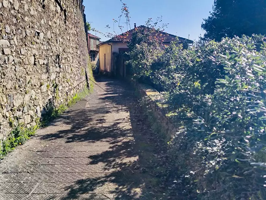 Immagine 9 di Terratetto in vendita  in Via Pontile 1 a Borghetto Di Vara