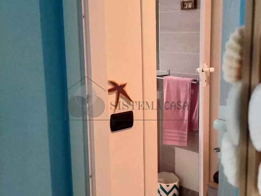 Immagine 2 di Bilocale in vendita  a Sarzana