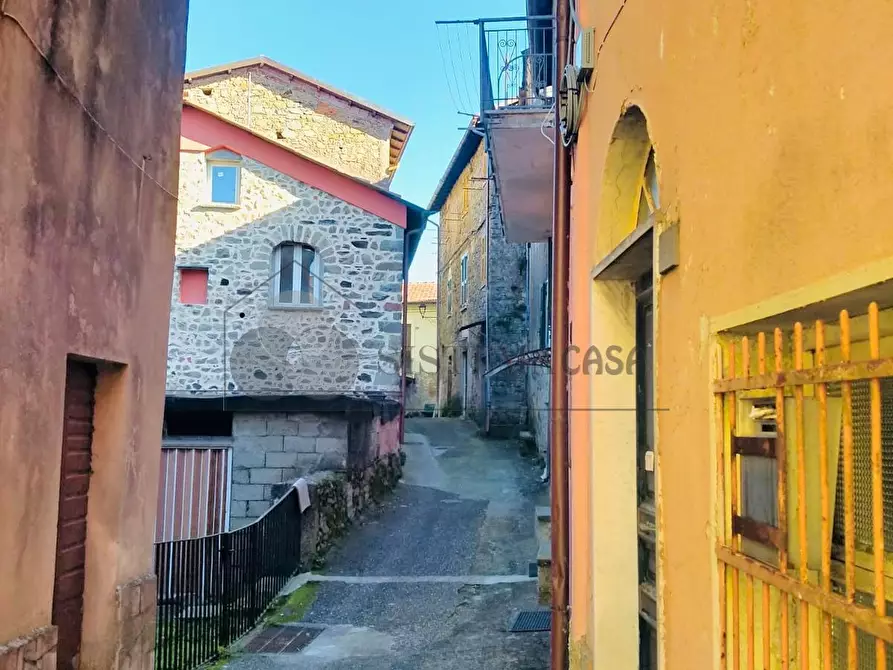 Immagine 23 di Terratetto in vendita  in Via Pontile 1 a Borghetto Di Vara