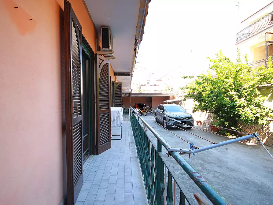 Immagine 9 di Trilocale in vendita  in Via Gaetano Donizetti 5 a Succivo
