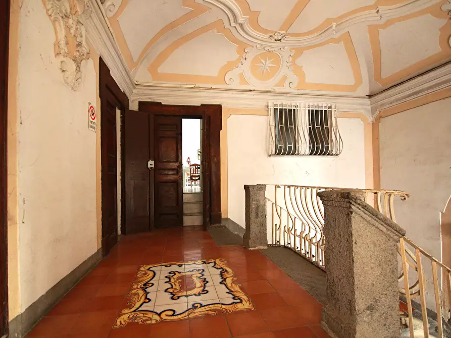 Immagine 11 di Trilocale in vendita  in Via Guglielmo Marconi 49 a Portici