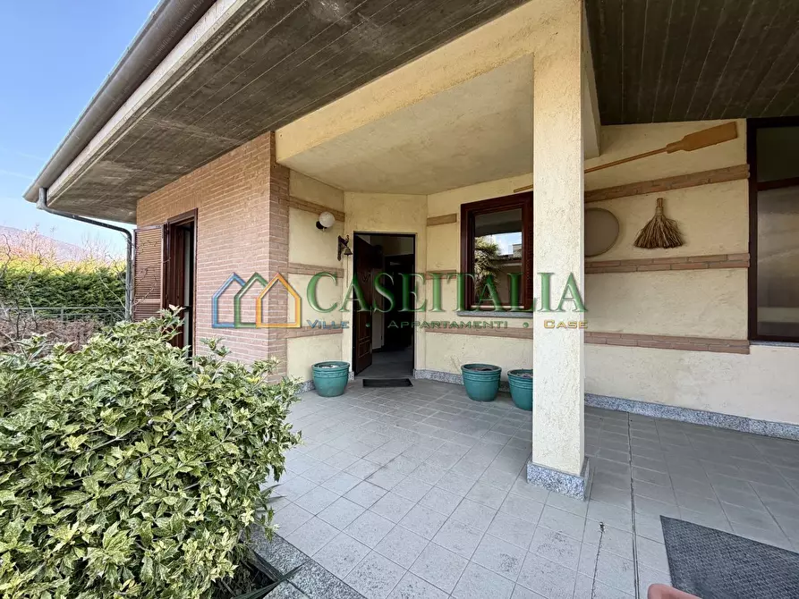 Immagine 5 di Villa in vendita  in STRADA ANTICA DI BUTTIGLIERA ALTA 11 a Rosta