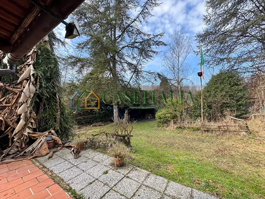 Immagine 6 di Villa in vendita  in via vignole 3 a Montafia