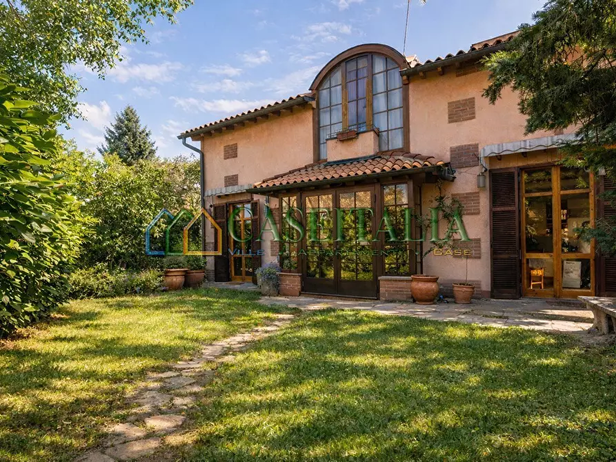 Immagine 1 di Villa in vendita  in Piazza Stazione 2 a Rosta