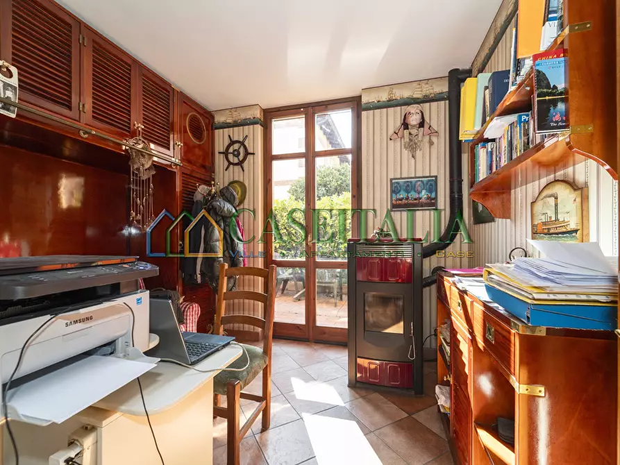 Immagine 17 di Villa in vendita  in Piazza Stazione 2 a Rosta