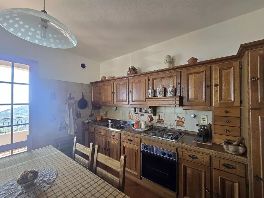 Immagine 19 di Villa in vendita  in Via Nappio 1 a Ventimiglia
