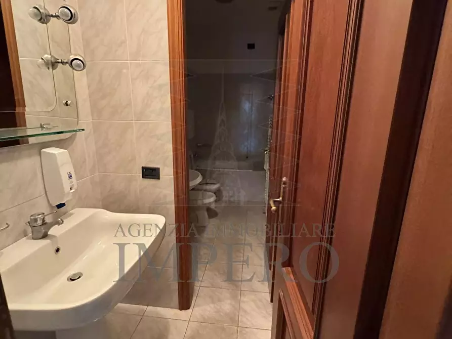 Immagine 10 di Pentalocale in vendita  in Via Vittorio Veneto 10 a Bordighera