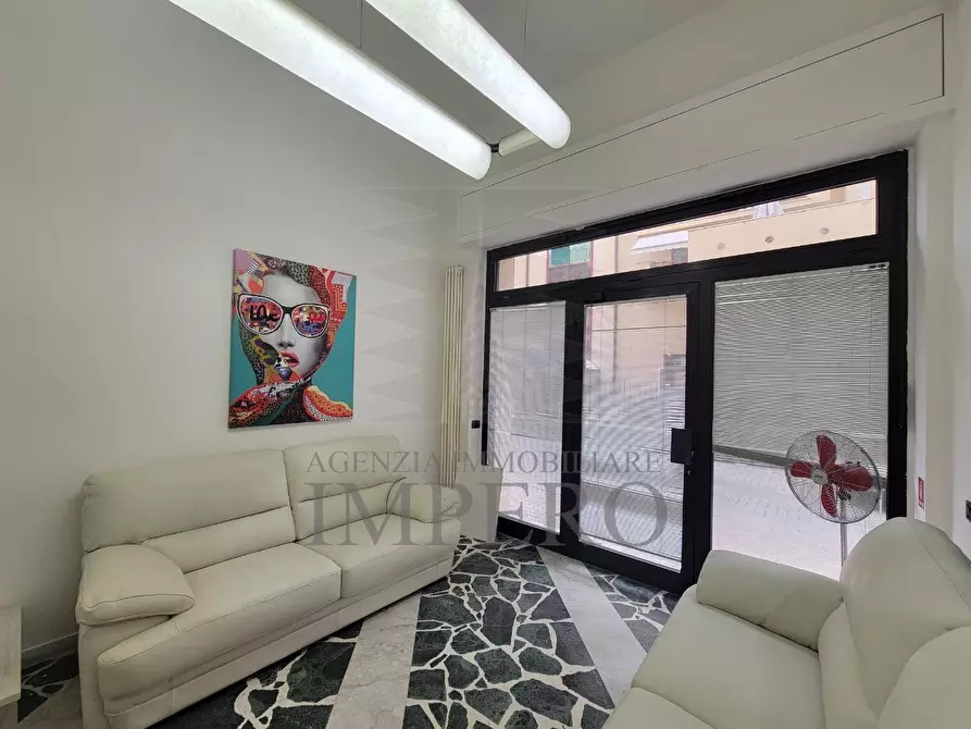 Immagine 1 di Bilocale in vendita  in Via Vittorio Veneto 13 a Bordighera