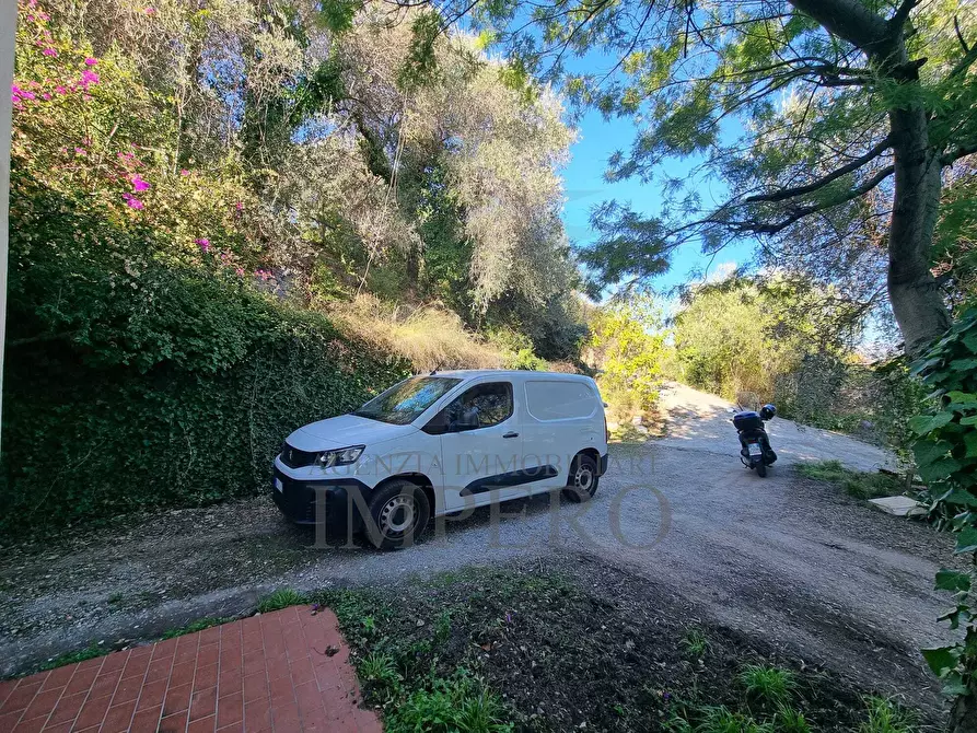 Immagine 41 di Villa in vendita  in Via Fontana 1 a Ventimiglia