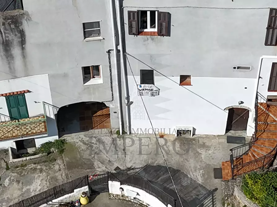 Immagine 20 di Porzione di casa in vendita  in Località Casette 41 a Ventimiglia