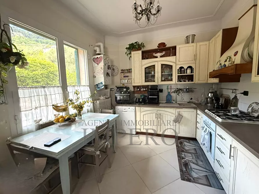 Immagine 27 di Porzione di casa in vendita  in Via Gallardi 75 a Ventimiglia