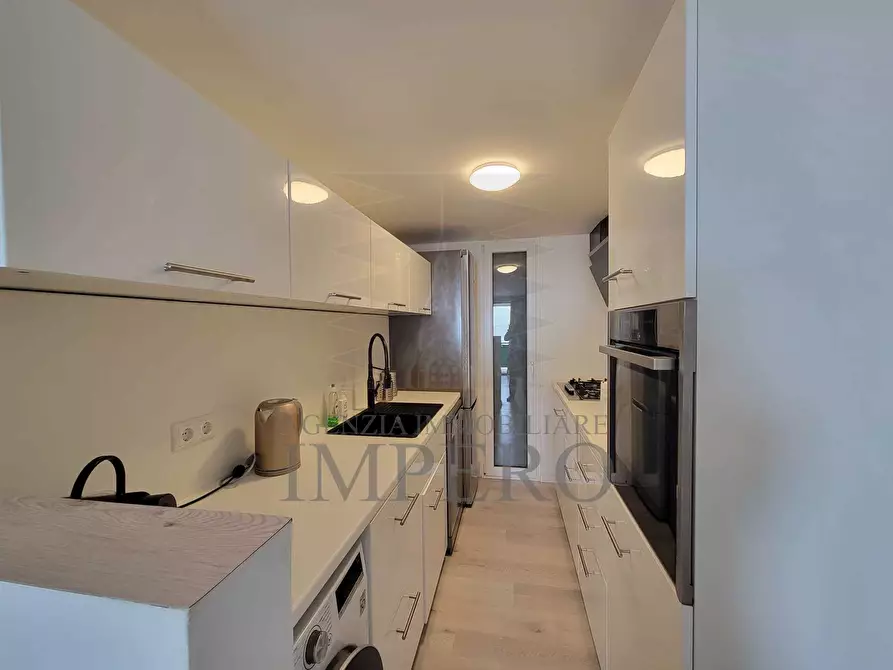 Immagine 25 di Bilocale in vendita  in Corso Guglielmo Marconi 169 a San Remo