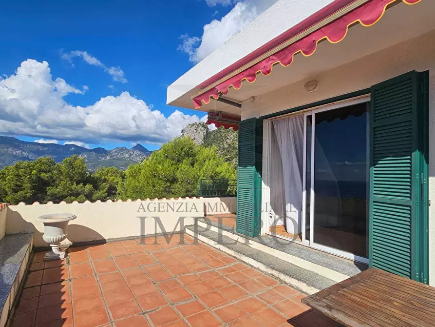 Immagine 23 di Villa in vendita  in Via Woronof a Ventimiglia