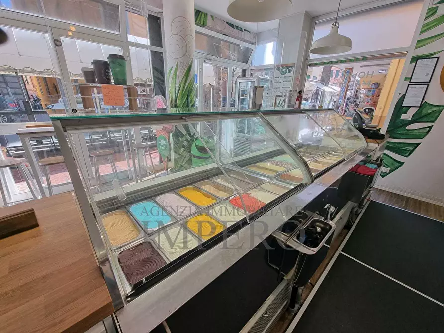 Immagine 10 di Bar / Ristorante in vendita  in Via Roma 28/c a Ventimiglia