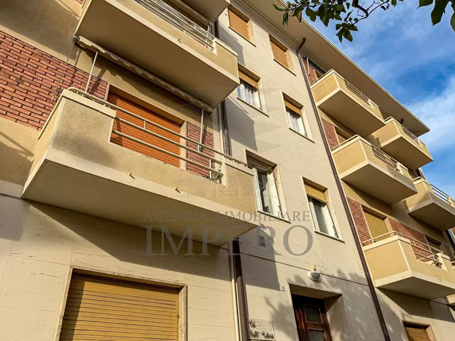 Immagine 22 di Quadrilocale in vendita  in Via 1º Maggio 60 a Bordighera