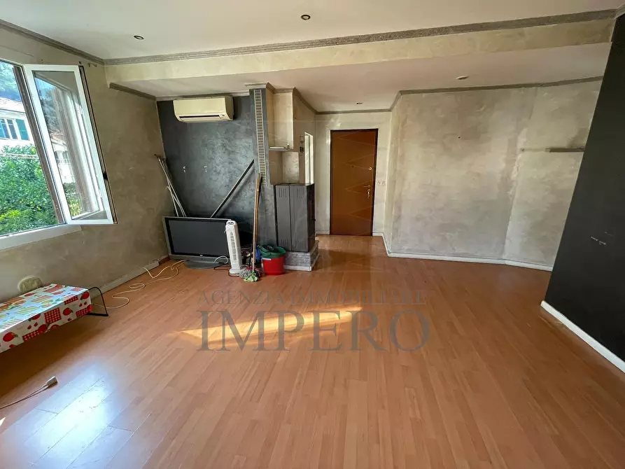 Immagine 23 di Trilocale in vendita  in Via de Amicis 16 a Ventimiglia