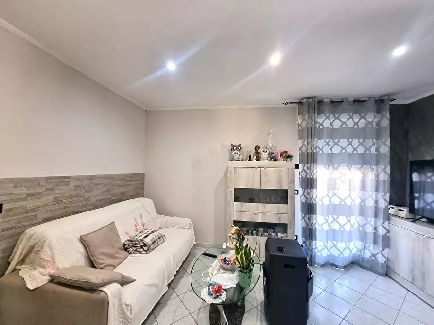 Immagine 4 di Bilocale in vendita  in Via Gallardi 175 a Ventimiglia