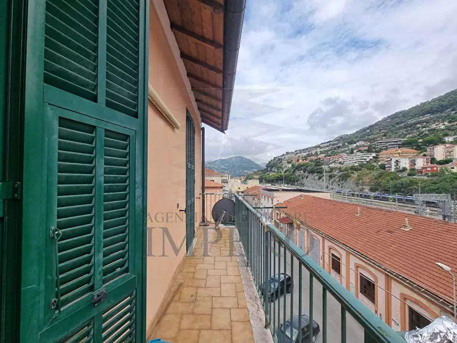 Immagine 29 di Quadrilocale in vendita  in Via Scalo Merci 2 a Ventimiglia