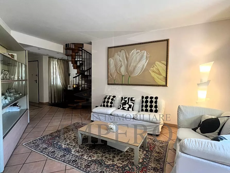 Immagine 5 di Pentalocale in vendita  in Corso Vittorio Emanuele 236 a Camporosso