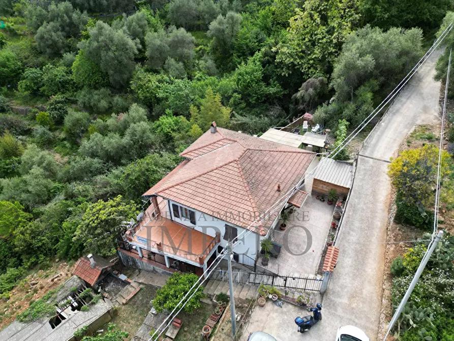 Immagine 47 di Casa bifamiliare in vendita  in Via Ciappin 2 a Ventimiglia