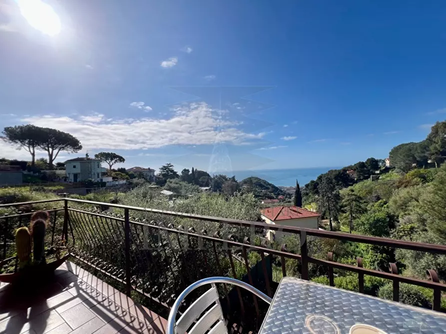 Immagine 57 di Porzione di casa in vendita  in Via Conca Verde 100 a Bordighera