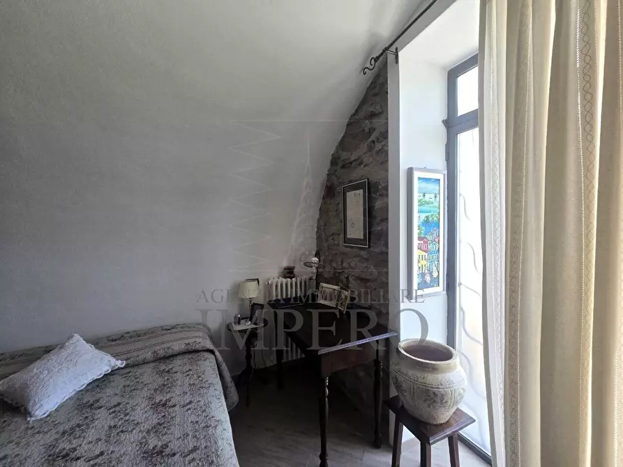 Immagine 19 di Porzione di casa in vendita  in Via Felice Cascione 19 a Ventimiglia