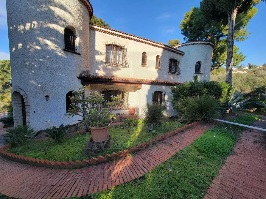 Immagine 26 di Villa in vendita  in Via Vincenzo Gioberti 11 a Bordighera