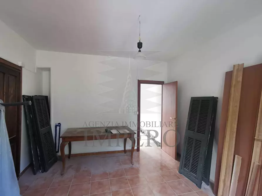 Immagine 15 di Trilocale in vendita  in Via Nuova 10 a Isolabona