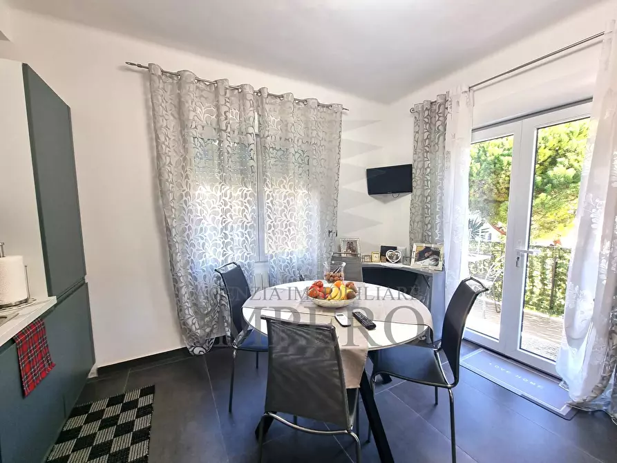 Immagine 5 di Trilocale in vendita  in via della resistenza 17 a Ventimiglia