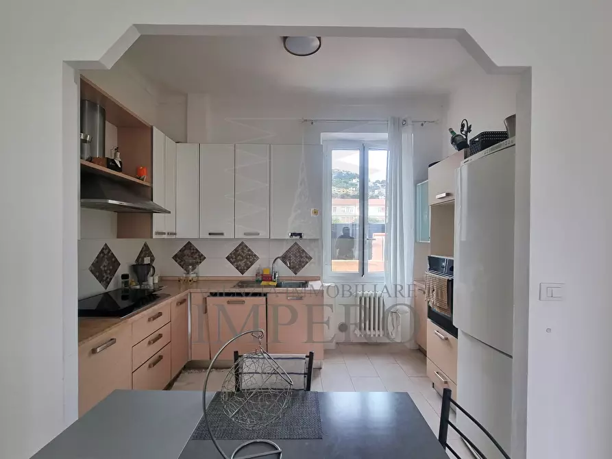 Immagine 10 di Casa indipendente in vendita  in Via alla Spiaggia 21 a Ventimiglia