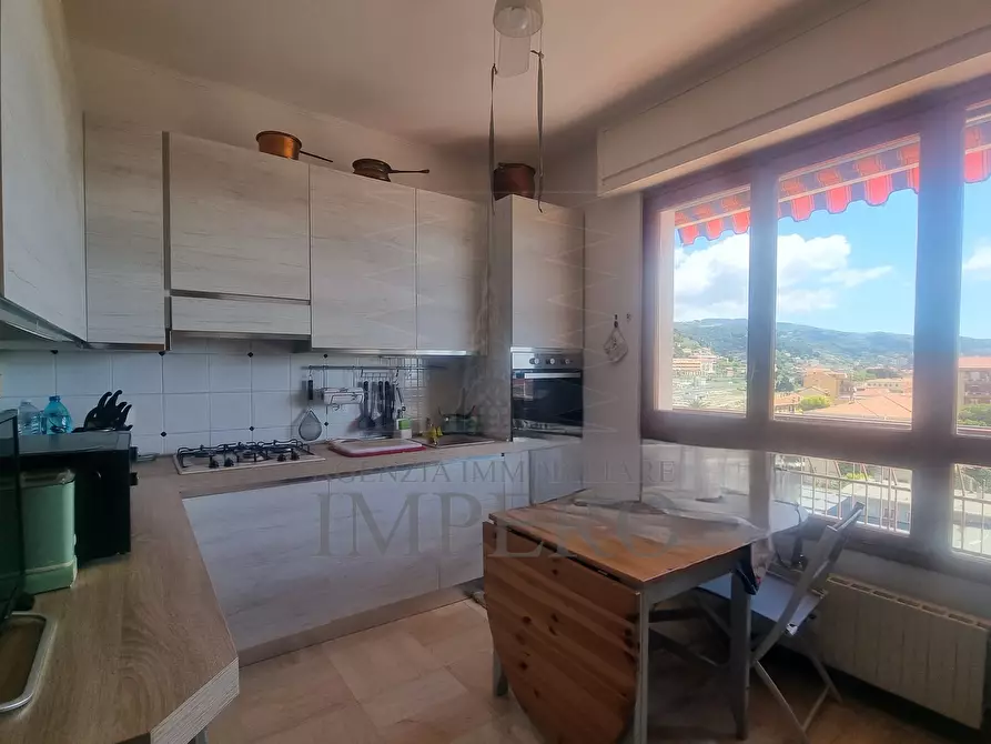 Immagine 12 di Quadrilocale in vendita  in Via Cornelio Tacito 2 a Ventimiglia