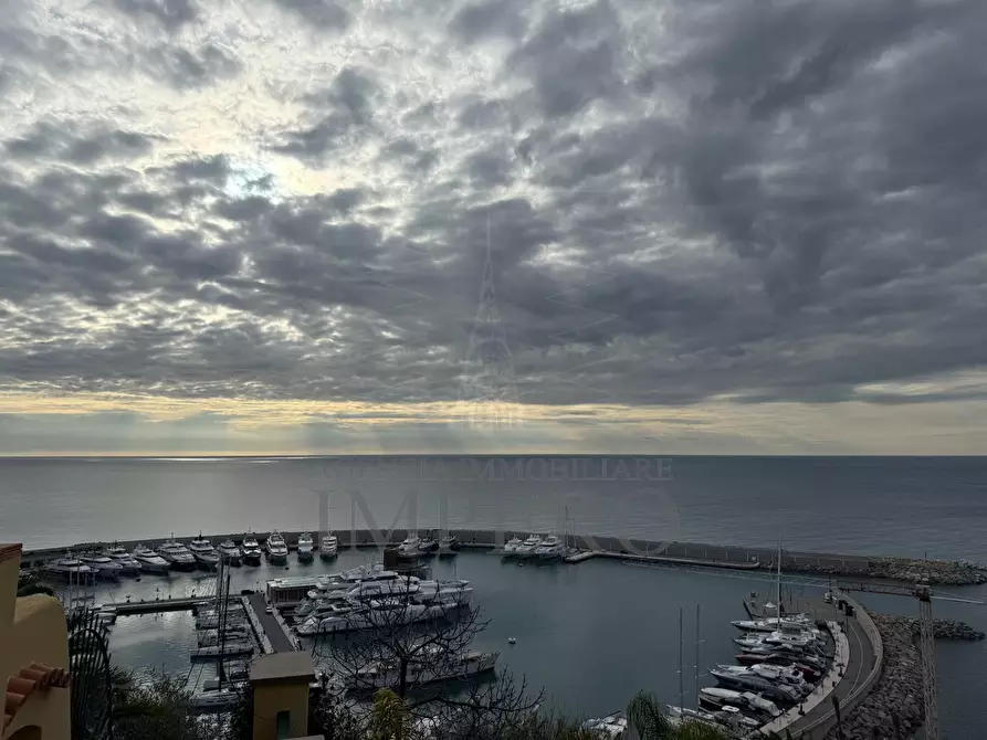 Immagine 3 di Bilocale in vendita  in Via giuseppe verdi 10 a Ventimiglia