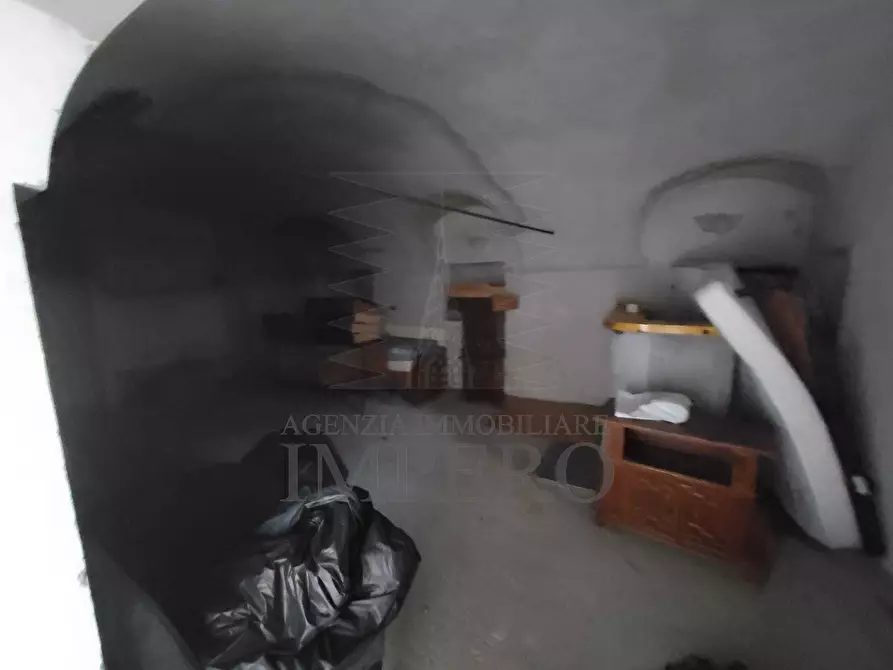 Immagine 40 di Magazzino in vendita  in Strada Statale 1 35 a Camporosso