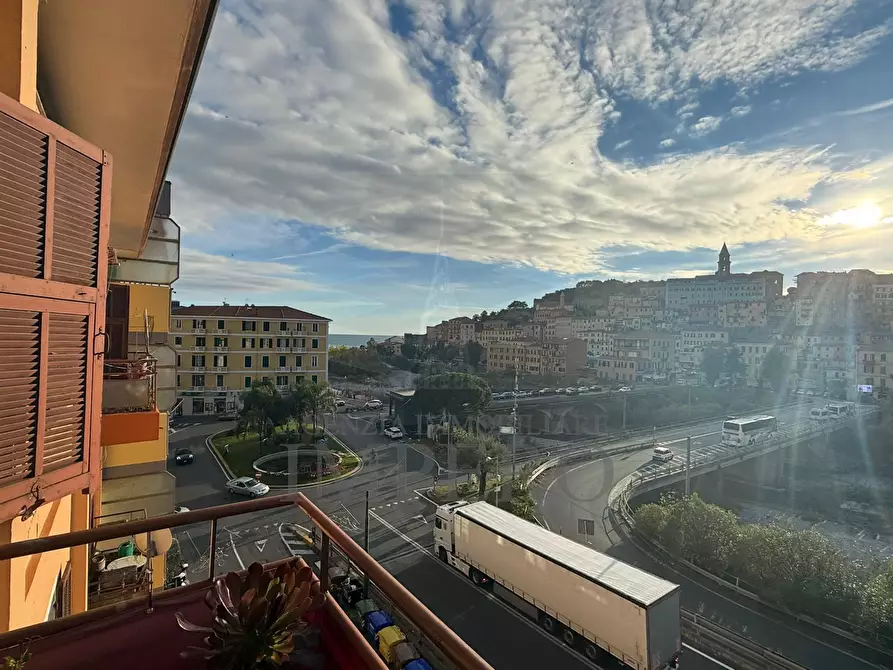 Immagine 7 di Pentalocale in vendita  in Via Tenda 4 a Ventimiglia